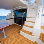 Pont de cockpit et escaliers en teck Maritime Wood Products